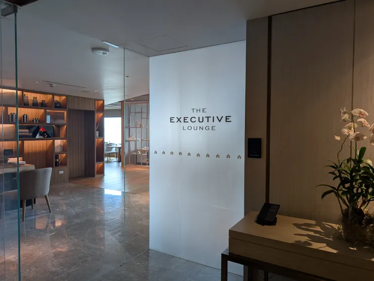 電梯到21樓就是行政酒廊的入口