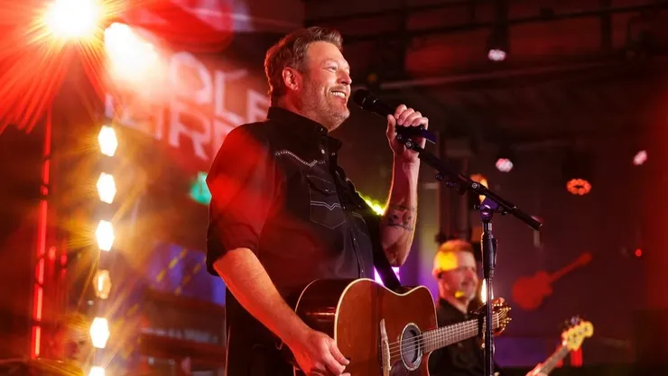 via Blake Shelton's Instagram