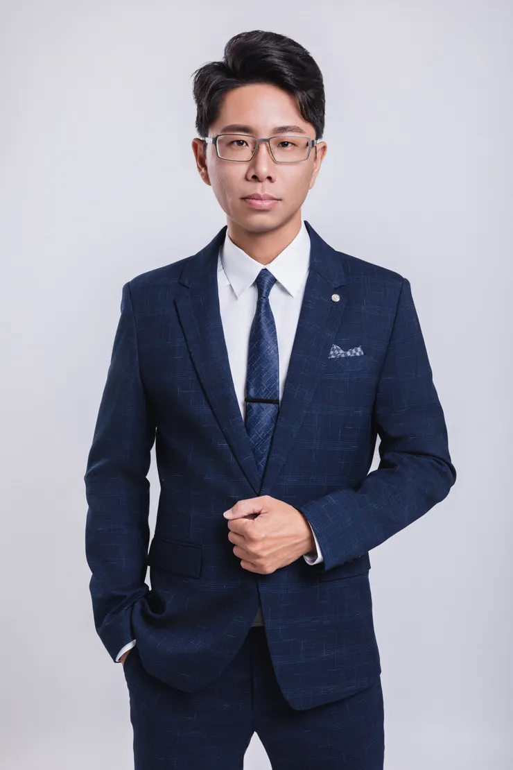 周士煒親自負責0到1的教育訓練，並以紮實的實戰演練讓房仲新人擁有即戰力。圖/齊家不動產提供