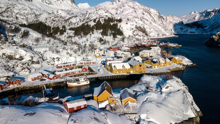 努斯菲尤德漁村（Nusfjord）