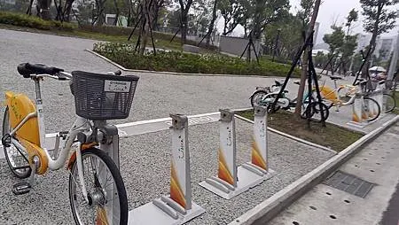 [新北旅遊]裕隆城認養綠湖公園，唯美、生態 、綠意、曬小孩的