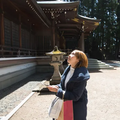 白鏡小姐的沙龍