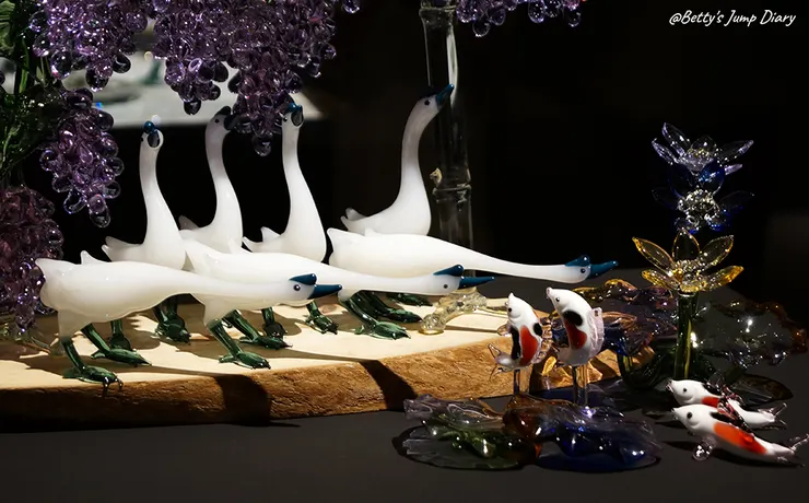 ▲新竹市玻璃工藝博物館-「時光璃影」聯展/圖片來源:Betty's Jump Diary