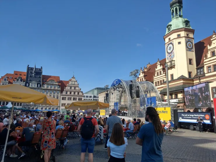 舊市政廳，剛好有音樂會