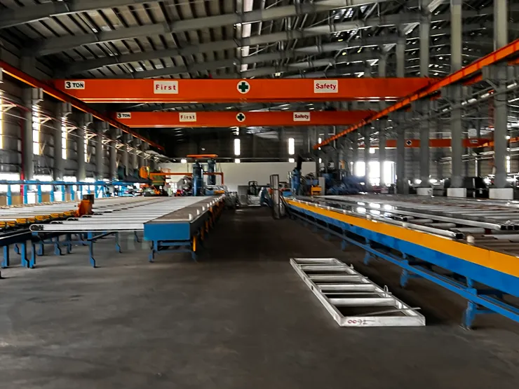 位於緬甸迪拉瓦經濟特區的台灣啟翔企業工廠內部陳設