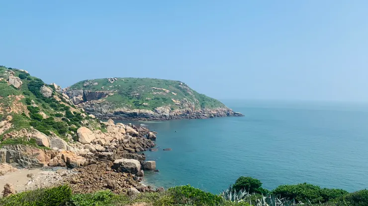 螺山自然步道位於山海之際，怎麼看都很美麗。