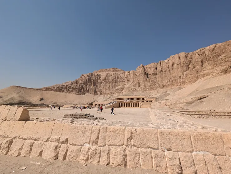 路克索西岸的經典景點之一:女王祭殿(攝於2025年)