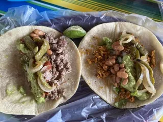 什麼都吃的人,墨西哥捲餅就超有內容,就是我