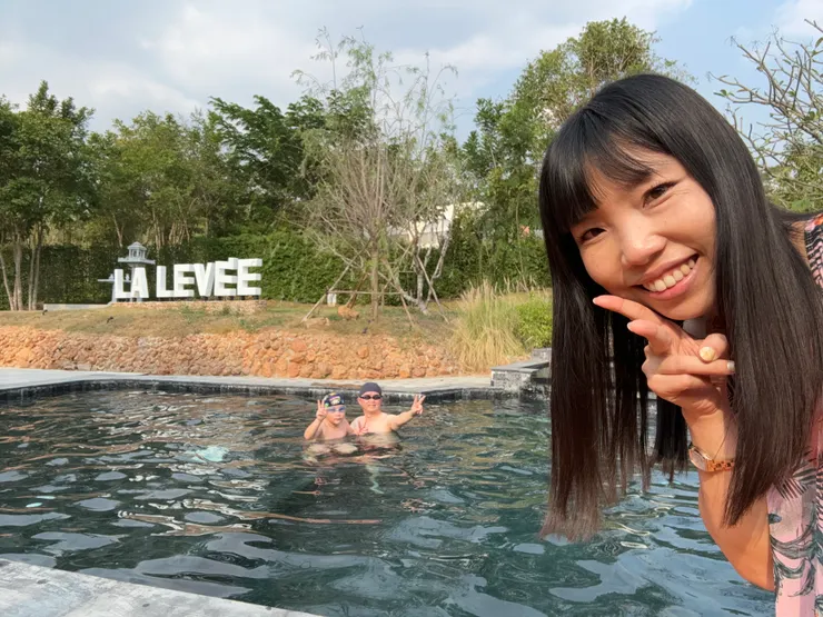 14:00 check in之後可以先游泳，16:00之後再去體驗活動，便能玩得很盡興！