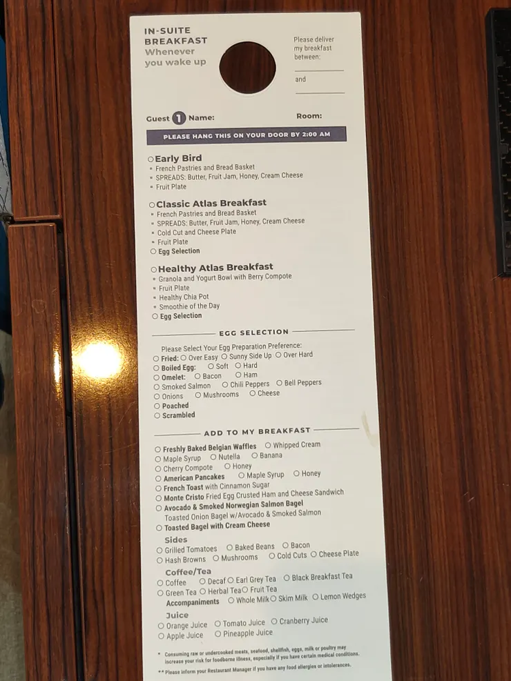 早餐的room service菜單是不是很複雜呢？！