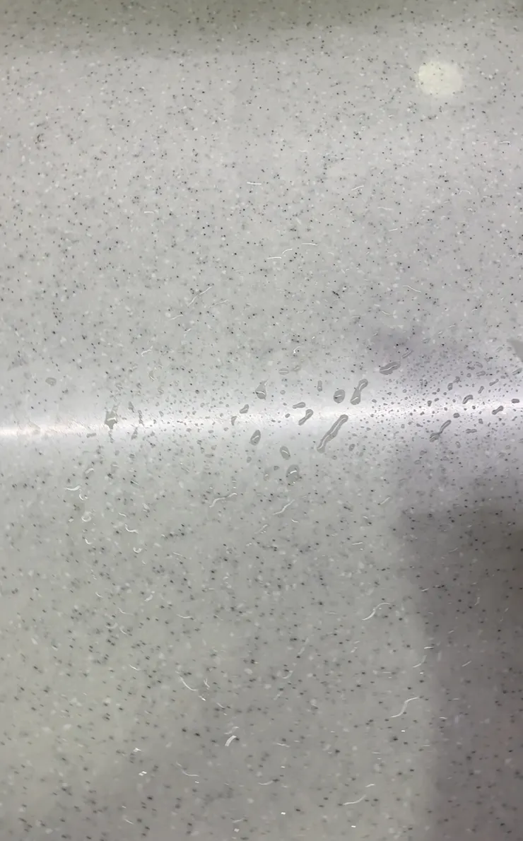 擦完還是有點濕