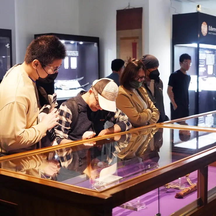 本次展覽吸引了許多喜愛日本刀的刀劍迷前來觀賞(圖源/允臧齋藝術官方facebook粉絲專頁)