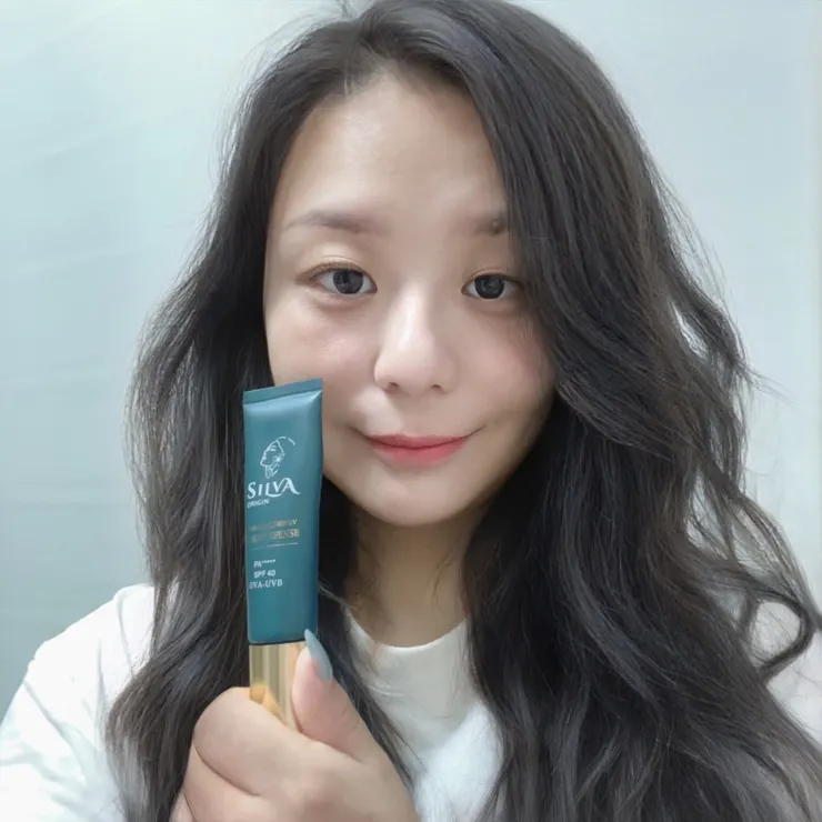 軟管加上按壓設計，超級方便攜帶