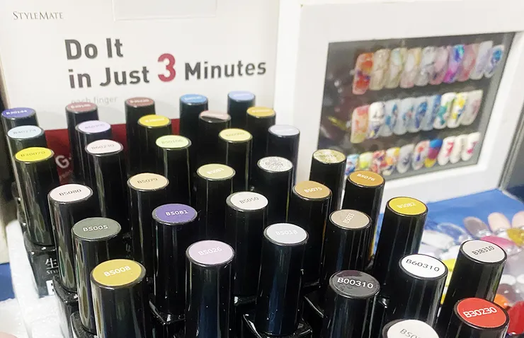 光療DIY│智繪美 O′2nails iN5+│5支變化出145色，APP智能選色大玩DIY光療