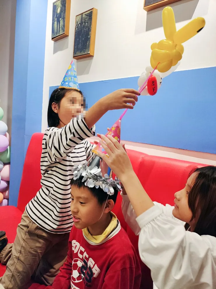 在醬醬披薩的慶生趴踢！台南手工披薩/生日親子餐廳推薦│窯烤披