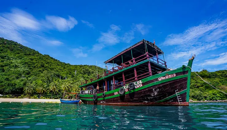 帶我們出海的船兒