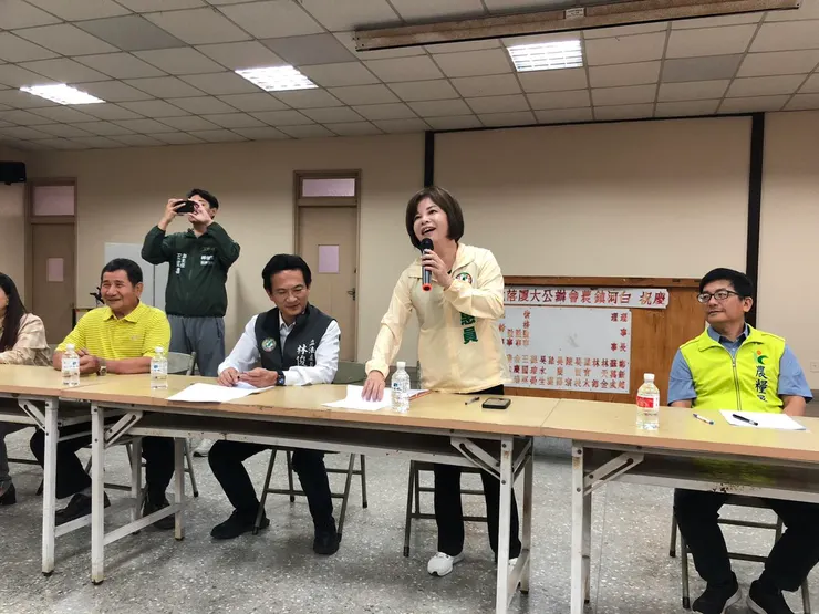 〔圖三〕白河綠竹筍歉收說明會（取自賴惠員 Facebook 粉絲專頁）