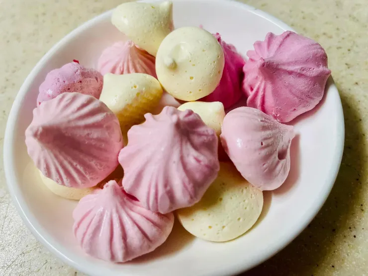 繽紛果泥馬林糖,色彩太漂亮了。