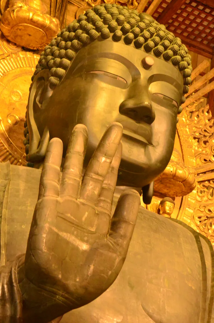 大殿內的大佛