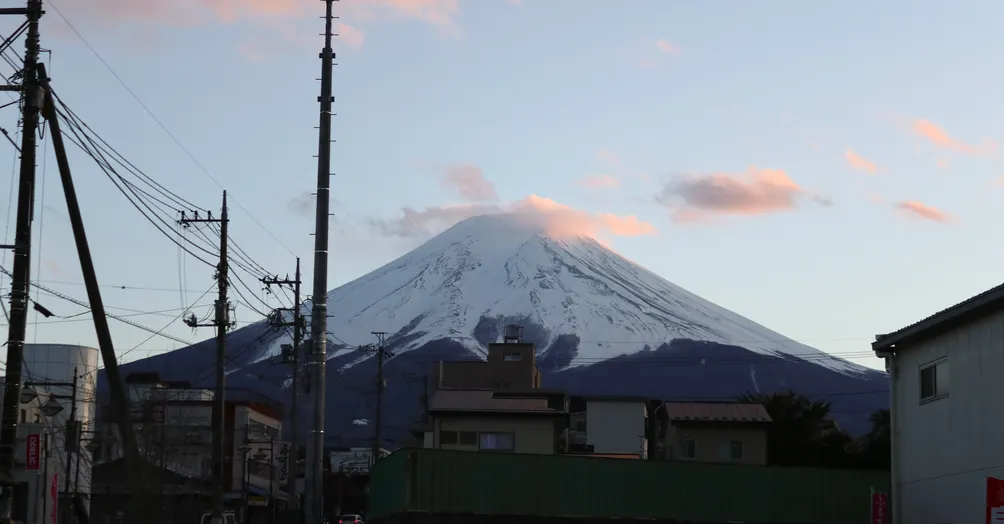 nita 接案鬼故事｜出國玩｜探店｜槓電影