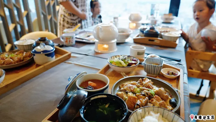 邊吃邊看百萬美景