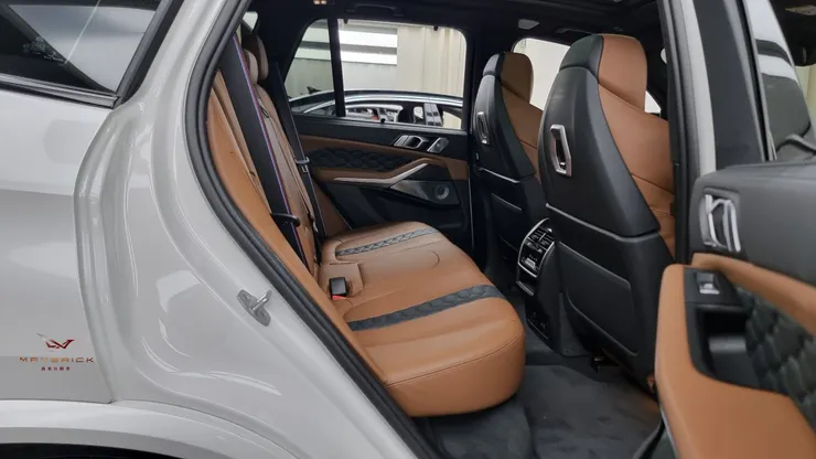 X5M Competition韓規外匯車內裝