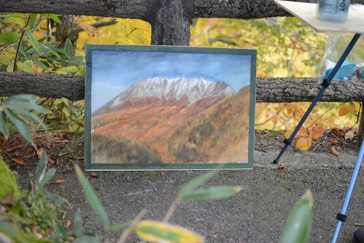 鍵掛峠展望台-有一位日本老人剛完成的畫作