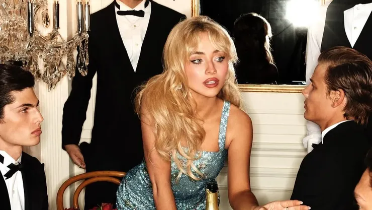 via Sabrina Carpenter's Instagram