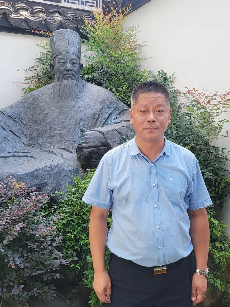 蘇東坡第30代世孫蘇東與蘇東坡簡直是神複製！@水靜葳環遊世界366天

