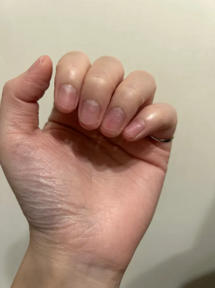 超乾淨的指甲 終於不會卡一堆污垢了😂😂