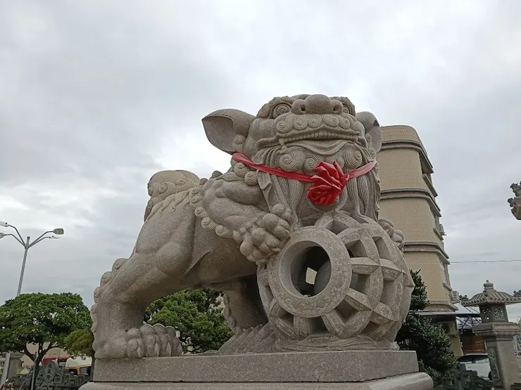 大石獅(圖片截圖於網路)