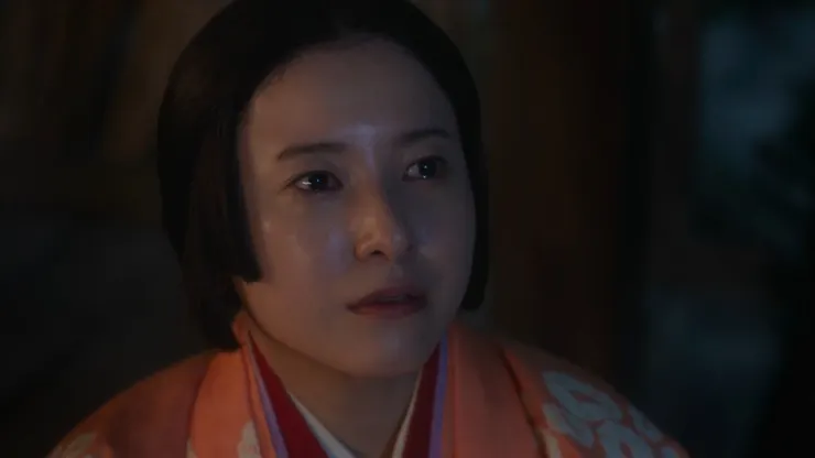 仰望天空,眼淚仍止不住地流下