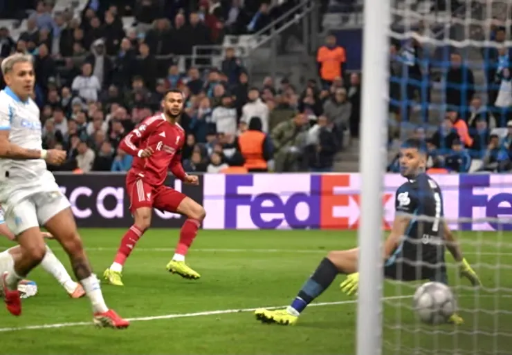 卡普攻入一球助利物浦大勝3:0