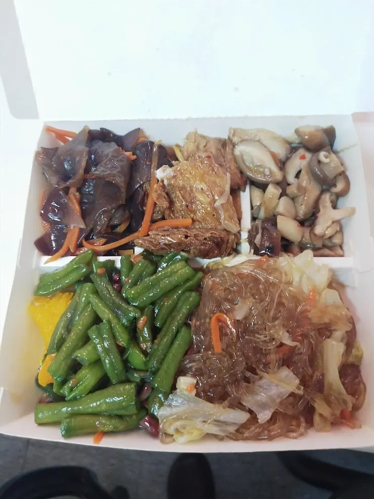 高雄三民區好吃的素食便當