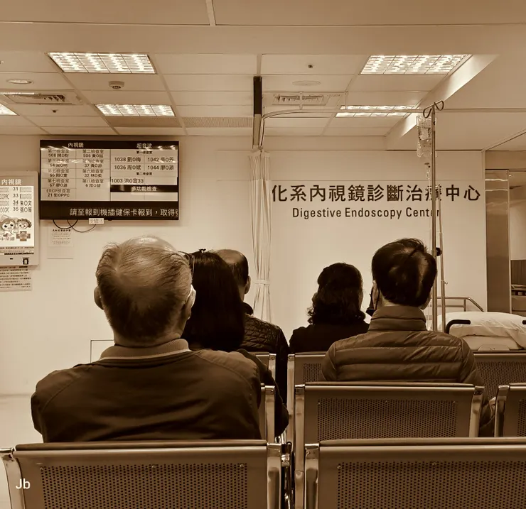 【甘願在醫院與家門間往返奔波】