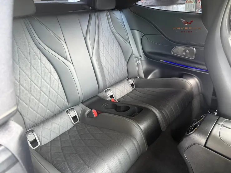 Mercedes-Benz CLE450 Coupe 順利抵台拆櫃！從韓國現場監督裝櫃、海運回台到開櫃驗車，全流程公開，帶你了解外匯車如何做到透明、安全、可追溯。