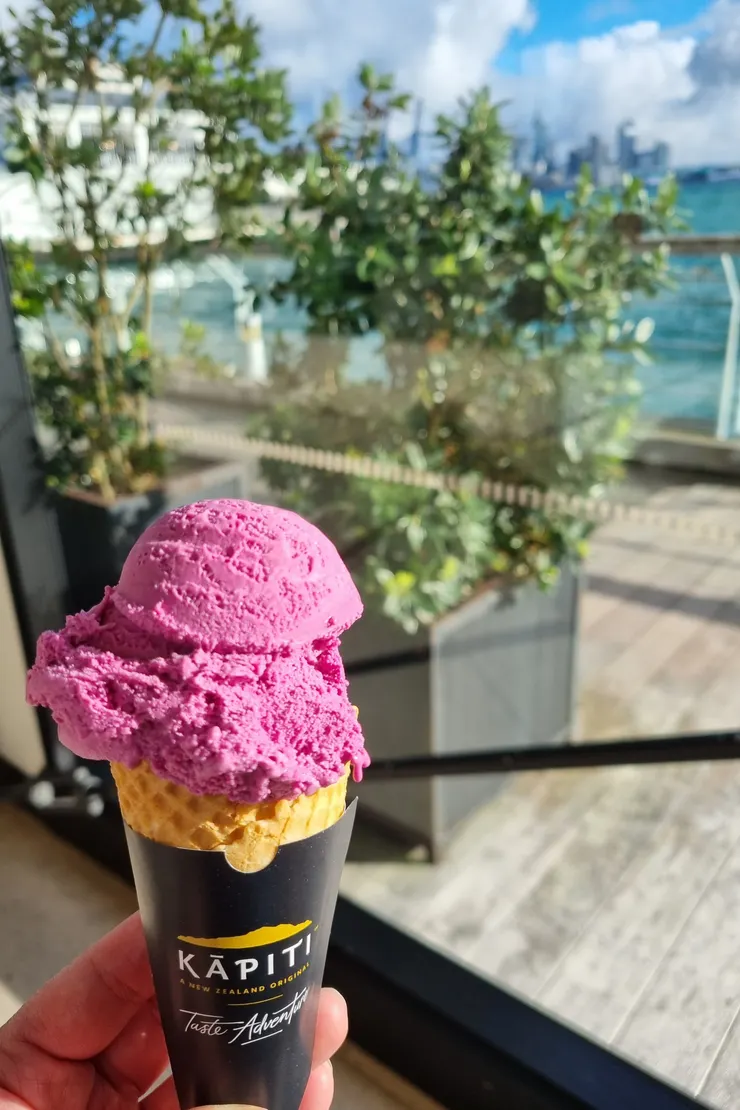 搭郵輪回奧克蘭前來一球冰淇淋