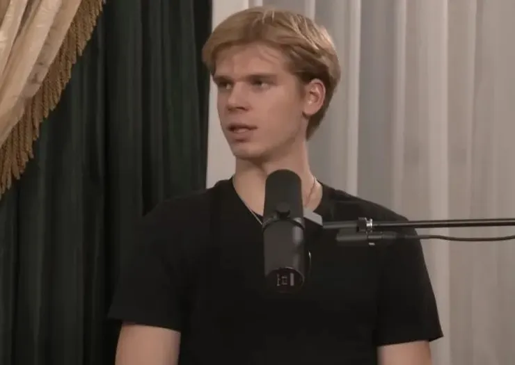 傳下去，迪克說自己很快

喬治：你小子有眼光