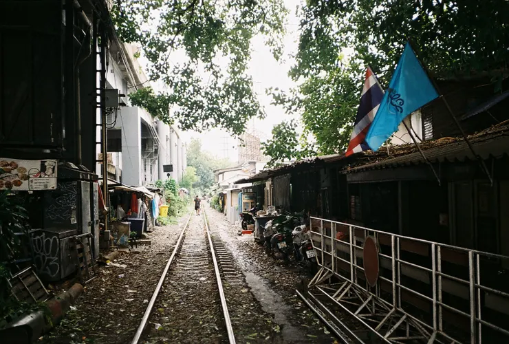 青旅附近的鐵道