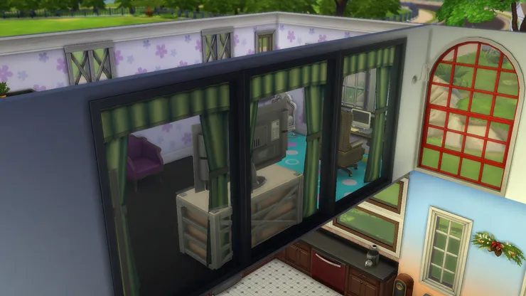 因為房間的玻璃窗很大，所以加了窗簾。天井的窗也有效增加陽光。