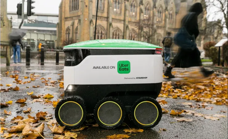 正在歐洲測試的Uber Eat機器人,圖片來源:Starship網站