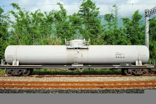 臺鐵30L3000型油罐車的前身就是空軍專用的油罐車
