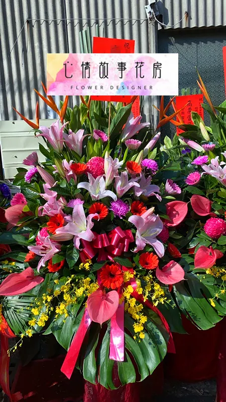 台南最大花店【心情故事花房】：優質羅馬柱花柱，線上訂購方便又快捷