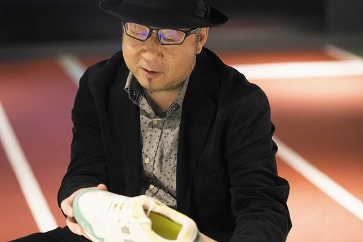 今井與他設計的GEL-Lyte III