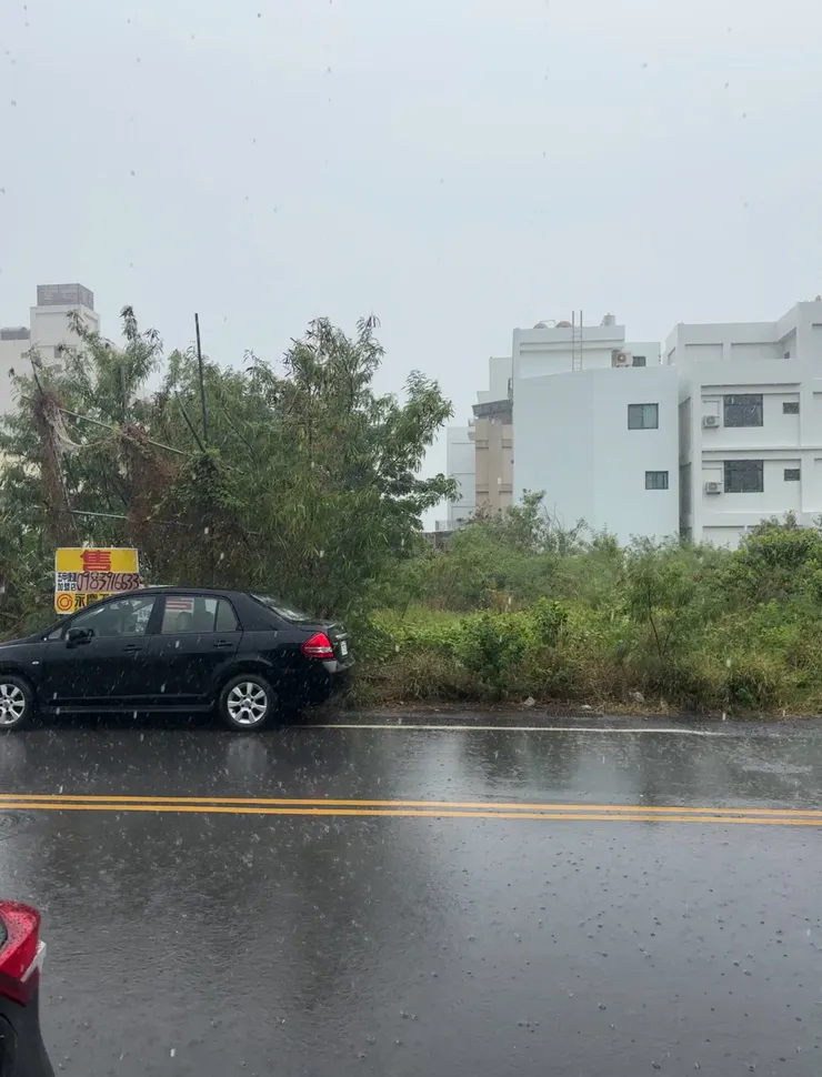早上的滂沱大雨
