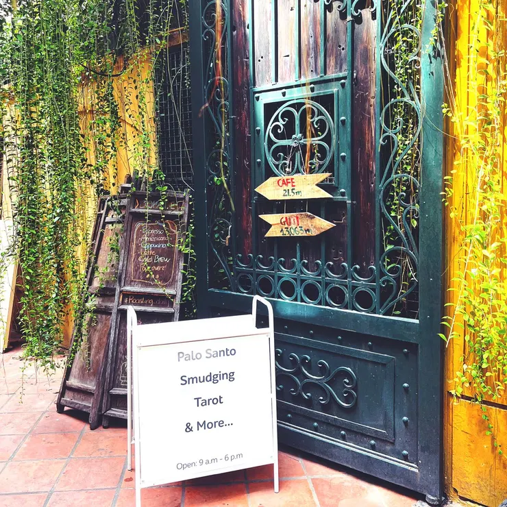 很喜歡河內的角落到處隱藏著法國小風情