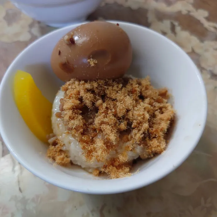 筒仔米糕+滷蛋