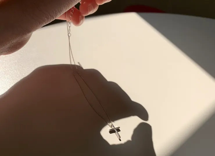 十架是刑具 卻表明了耶穌的愛