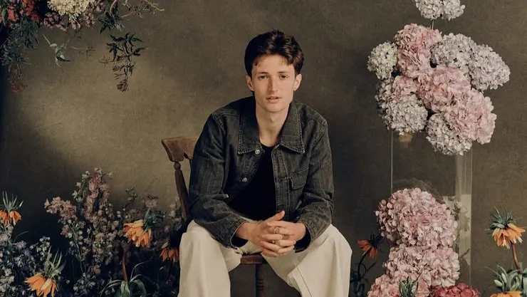 via Henry Moodie's Instagram