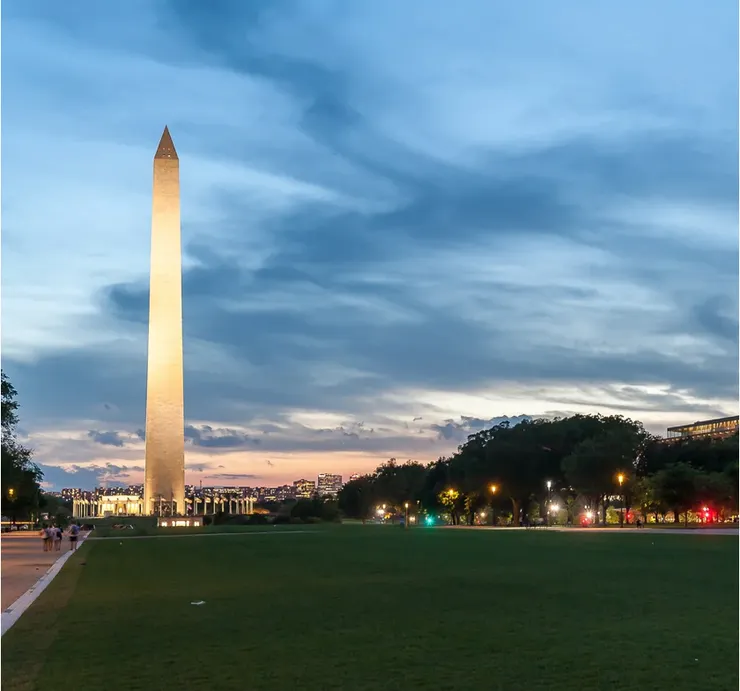 國家廣場（National Mall）面積廣大，視野開闊，適合自由行慢慢走。